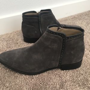 Italeau miralda bootie size 39/US9.